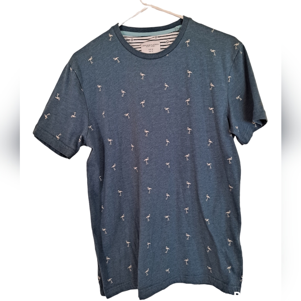 Denim & Flower blue and white flamingo crew neck short sleeve t shirt, s…